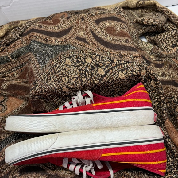 VANS Off the Wall Unisex Sneakers Red with Stripes 508731 Men's 7 Womens 8.5 - Picture 6 of 12